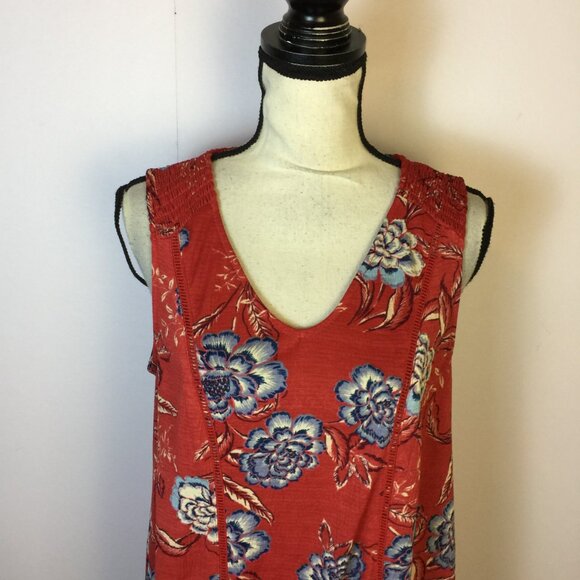 Knox Rose Blouse Tank Top Sz M Womans Red Blue Floral V-neck Sleeveless Stretch - Picture 4 of 10